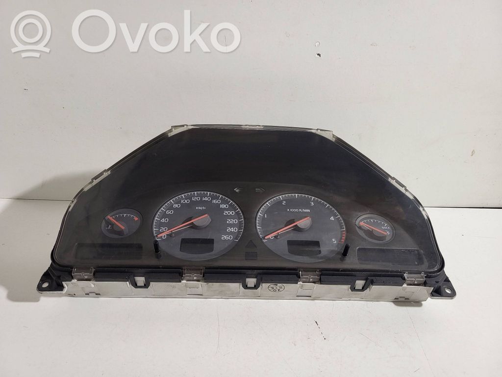 Volvo S80 Speedometer (instrument cluster) 