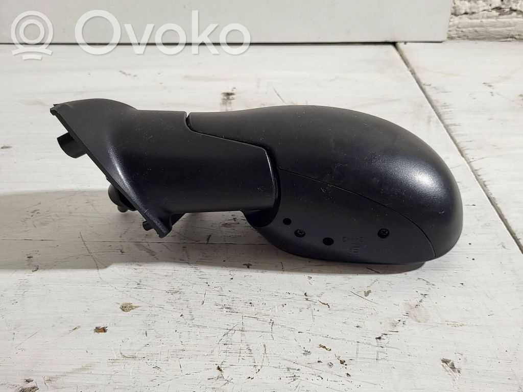 Citroen C3 Front door electric wing mirror 