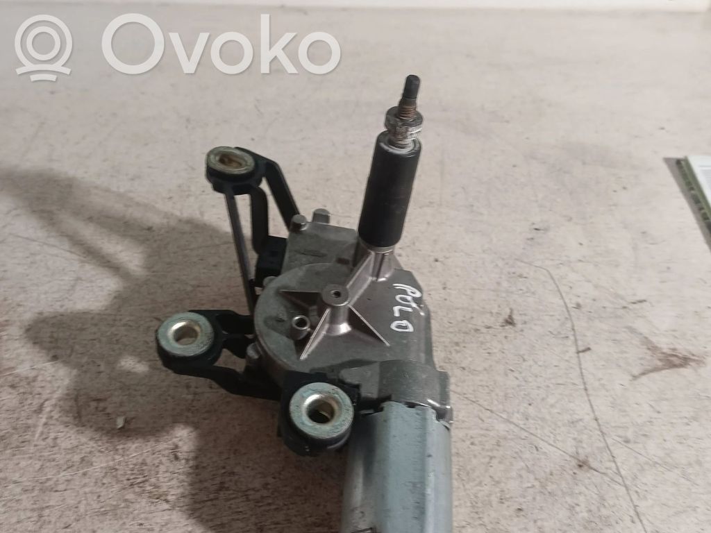 Volkswagen Polo Rear window wiper motor 