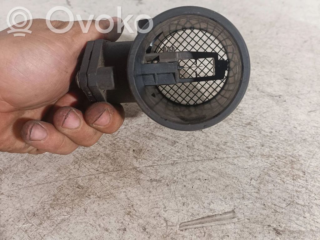 Przepływomierz masowy powietrza MAF   0280217111