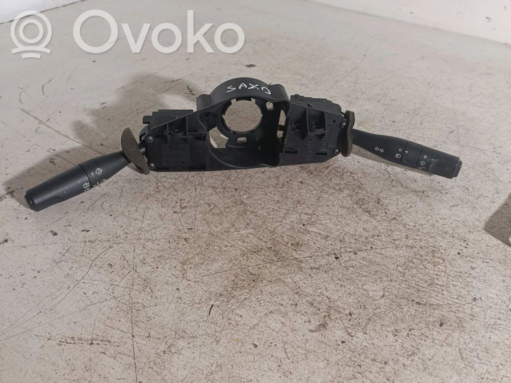 Citroen Saxo Wiper turn signal indicator stalk/switch 