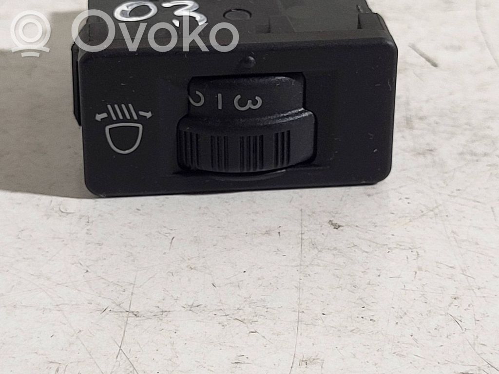 Citroen C3 Headlight level height control switch 