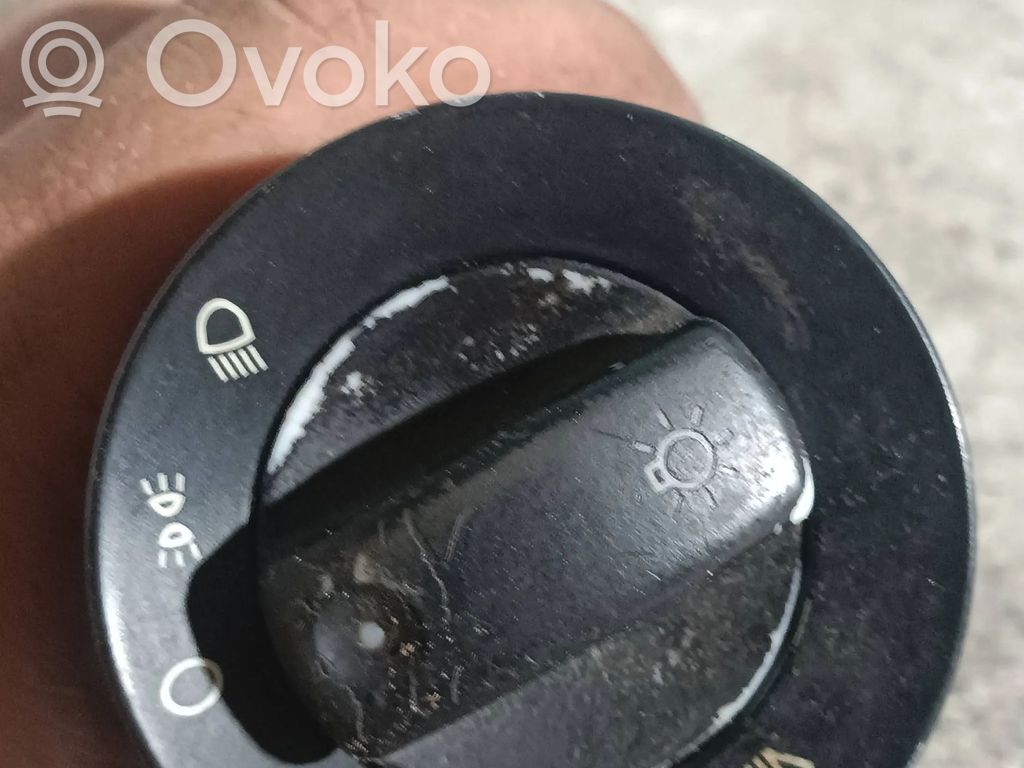 Audi A4 S4 B6 8E 8H Light switch 