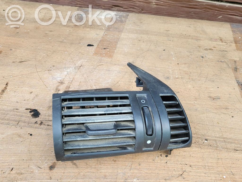 Fiat Stilo Grilă ventilație/ramă laterală bord 