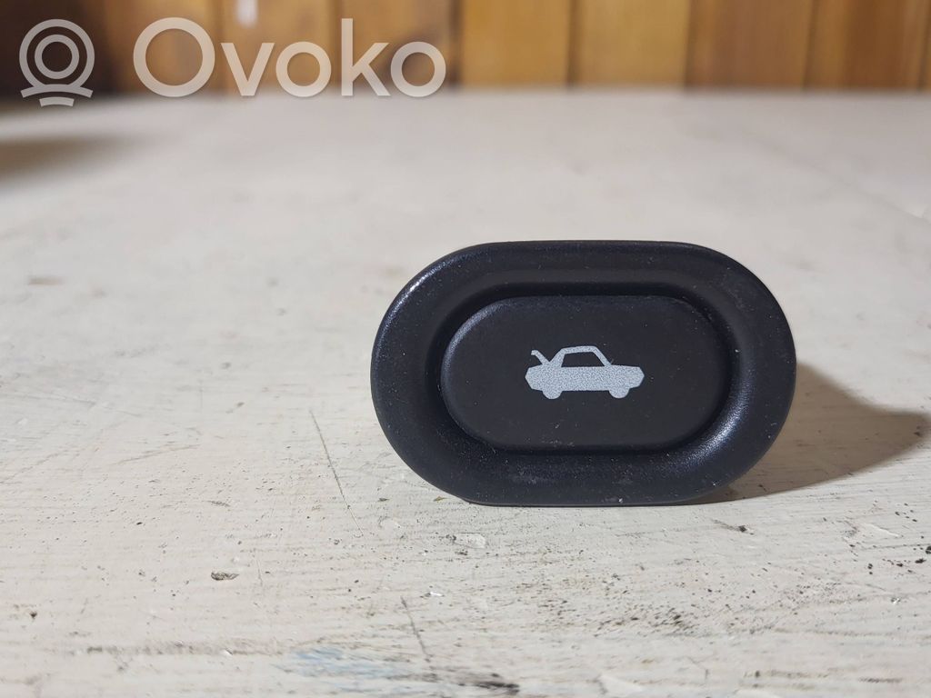 Saab 9-5 Tailgate opening switch 