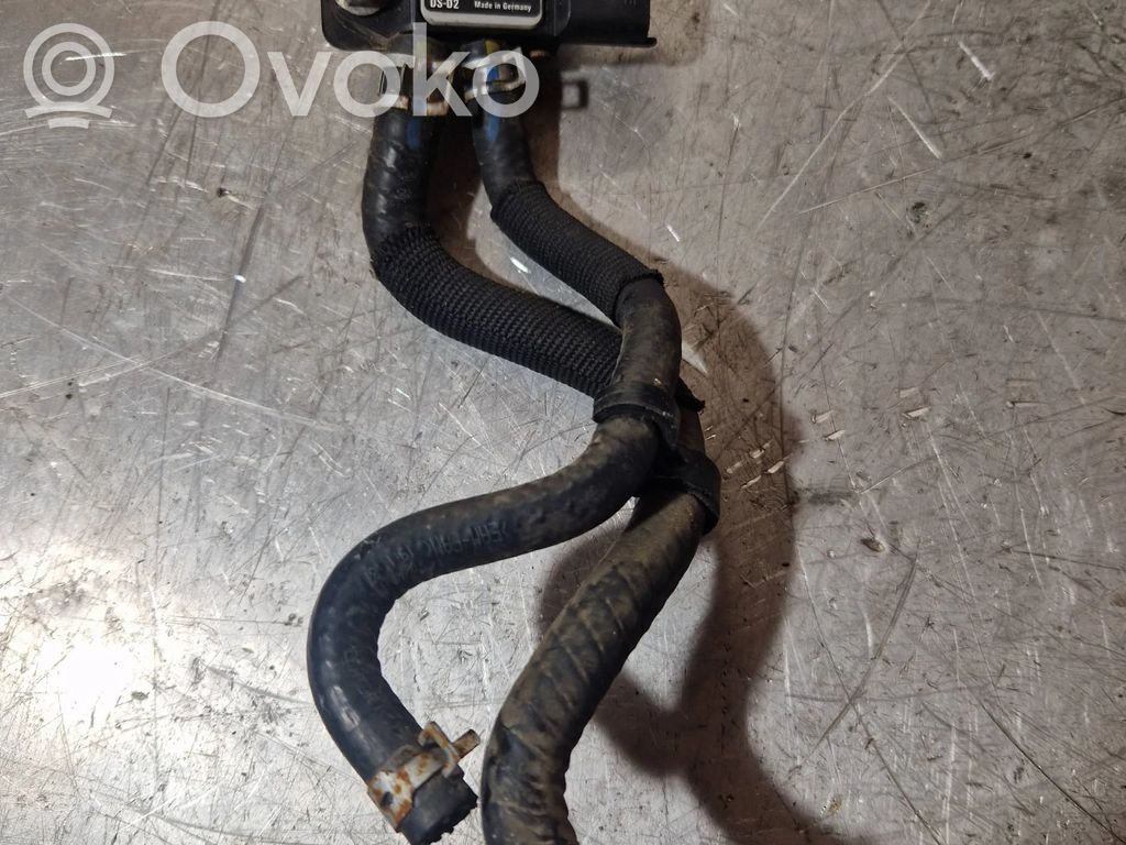 Suzuki SX4 Oil pressure sensor 