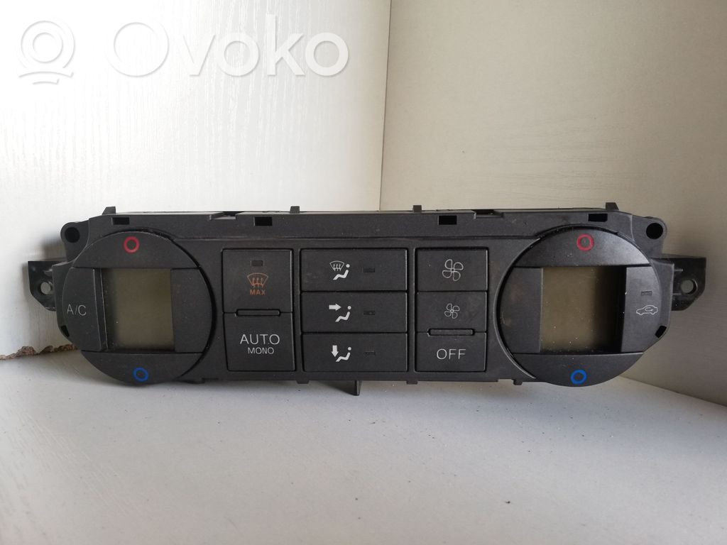 Ford Focus C-MAX Climate control unit 