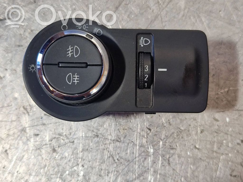 Chevrolet Aveo Light switch 