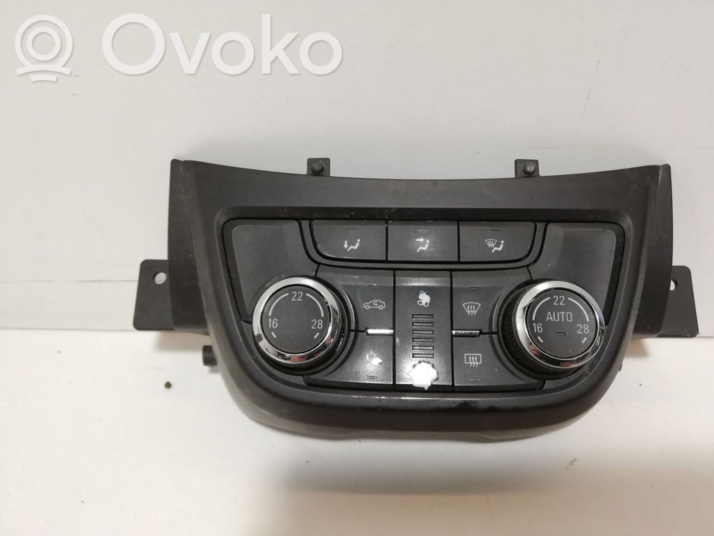 Opel Zafira C Climate control unit 