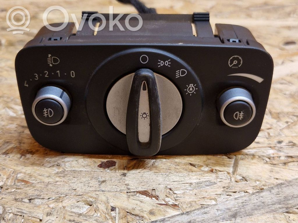 Ford Mondeo MK IV Light switch 