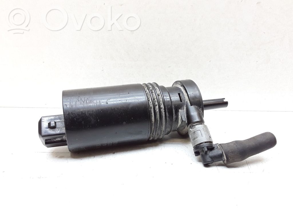 Volvo V70 Headlight washer pump 