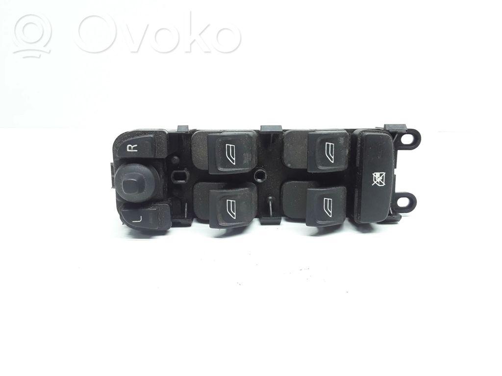 Volvo XC70 Electric window control switch 