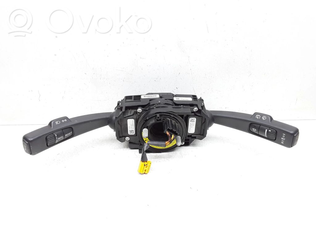 Volvo XC60 Wiper turn signal indicator stalk/switch 