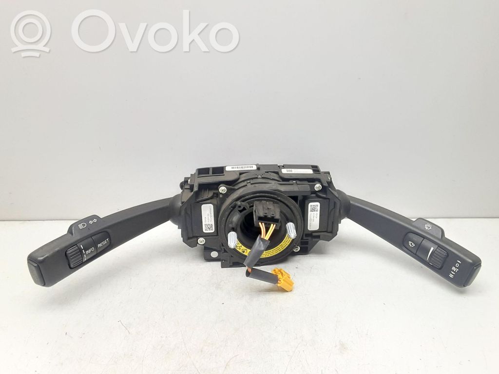 Volvo S60 Rankenėlių komplektas 