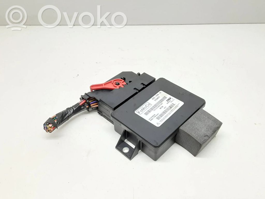 Volvo S60 Hand brake control module 