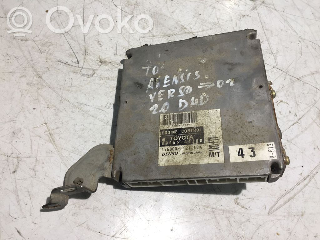 Toyota Avensis Verso Engine control unit/module 