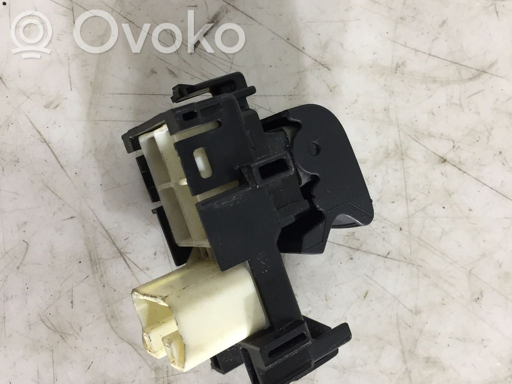 Toyota RAV 4 (XA30) Electric window control switch 