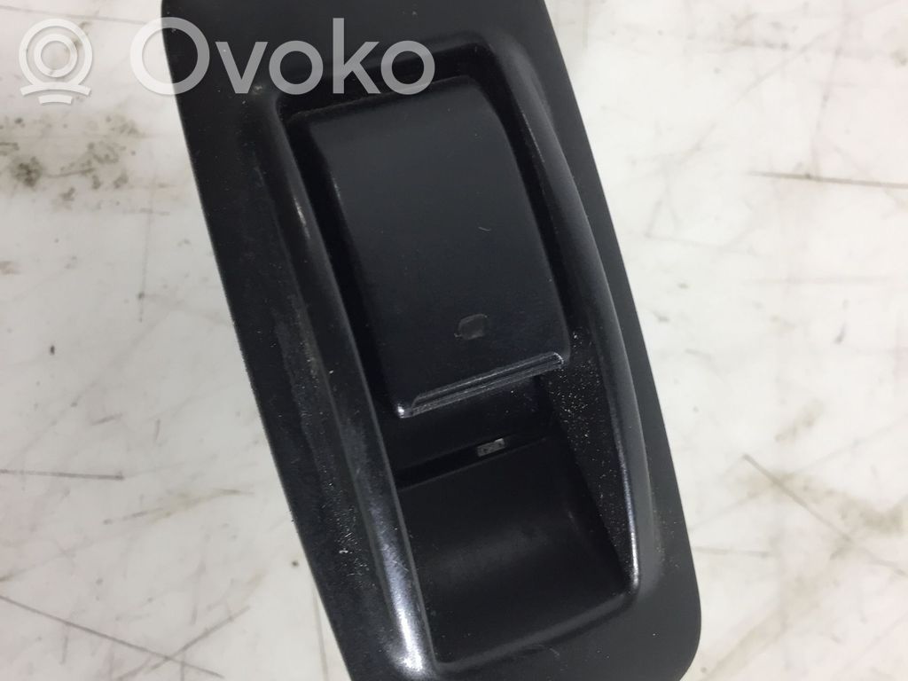Toyota Corolla Verso AR10 Electric window control switch 