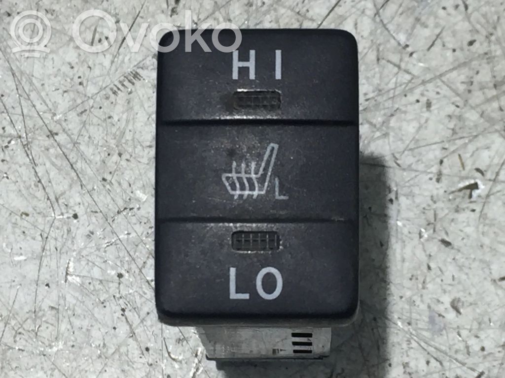 Toyota Auris E180 Seat heating switch 