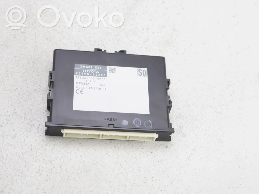 Toyota Auris E180 Keyless (KESSY) go control unit/module 