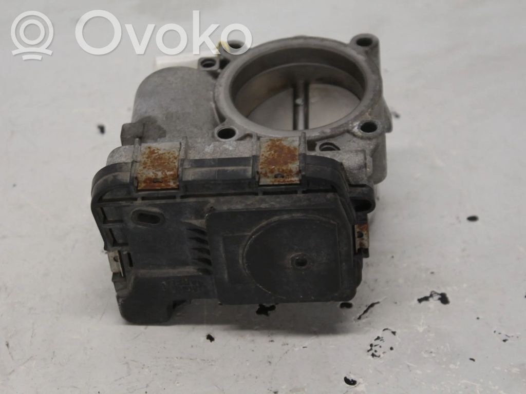 Volkswagen Tiguan Throttle valve 