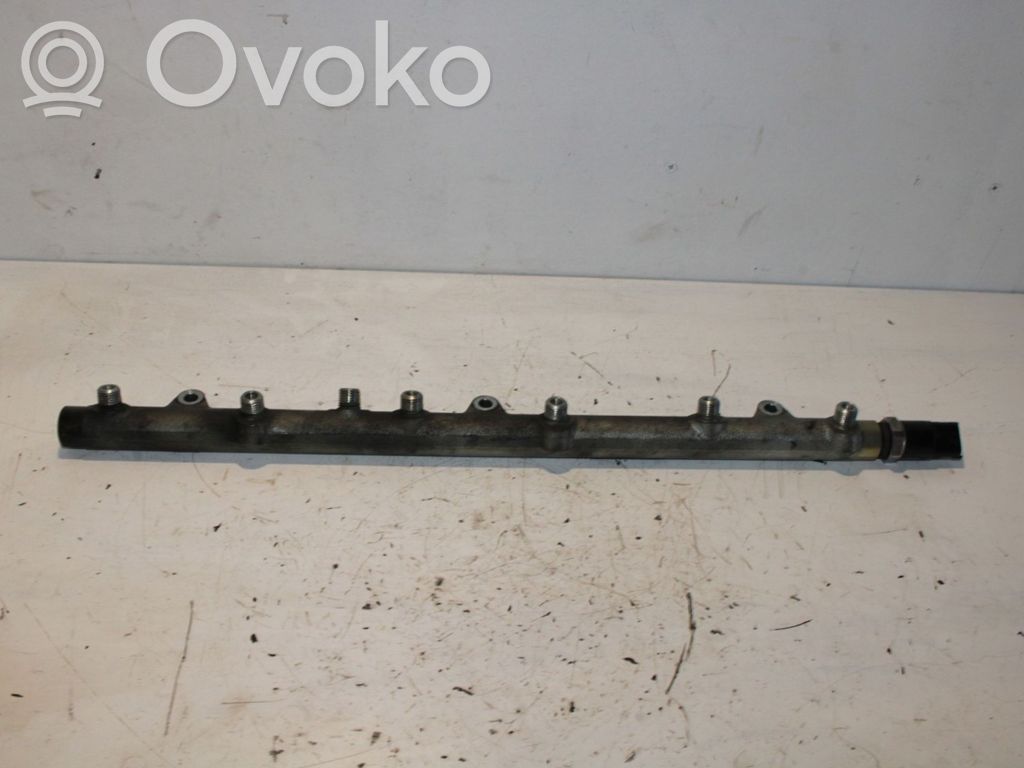 BMW 5 E39 Fuel main line pipe 