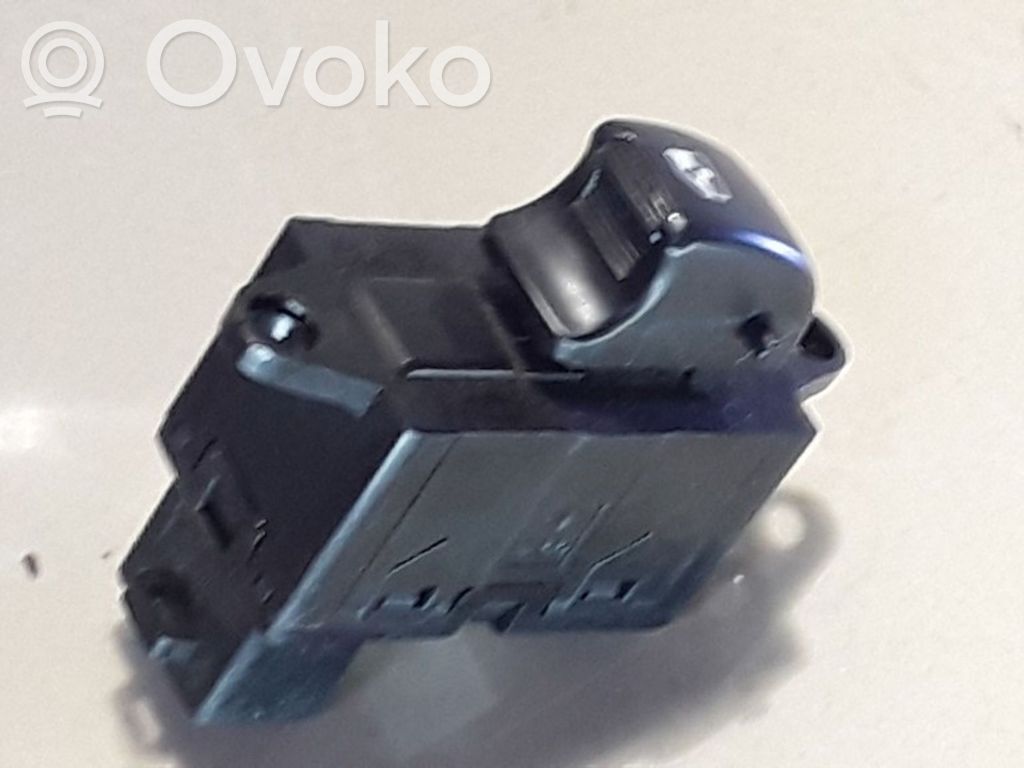 Daewoo Leganza Electric window control switch 