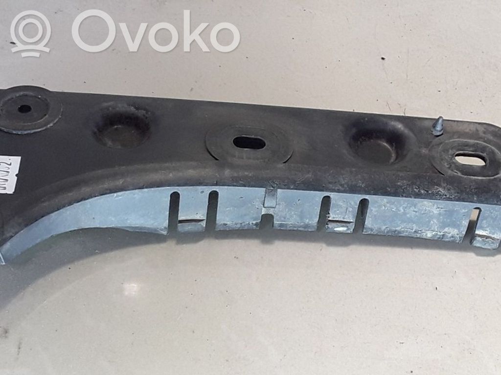 Audi A6 S6 C5 4B Front bumper mounting bracket 