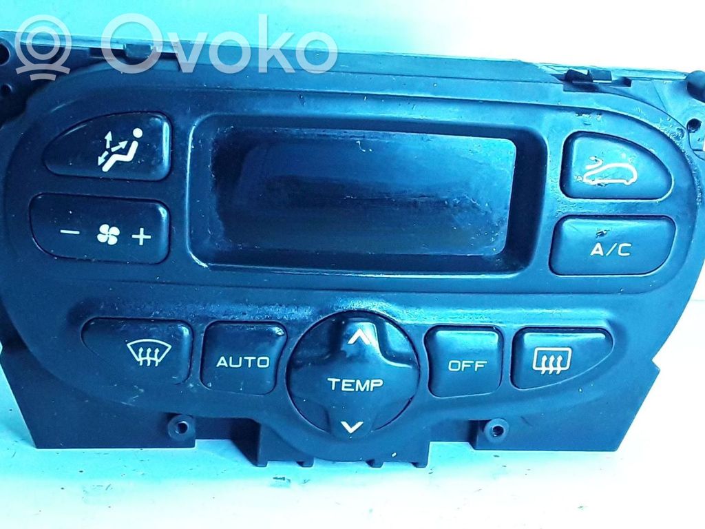 Peugeot 206 Climate control unit 