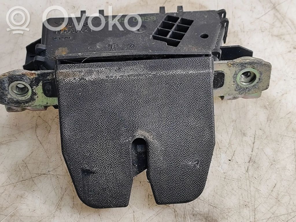 Opel Astra H Tailgate/trunk/boot lock/catch/latch 