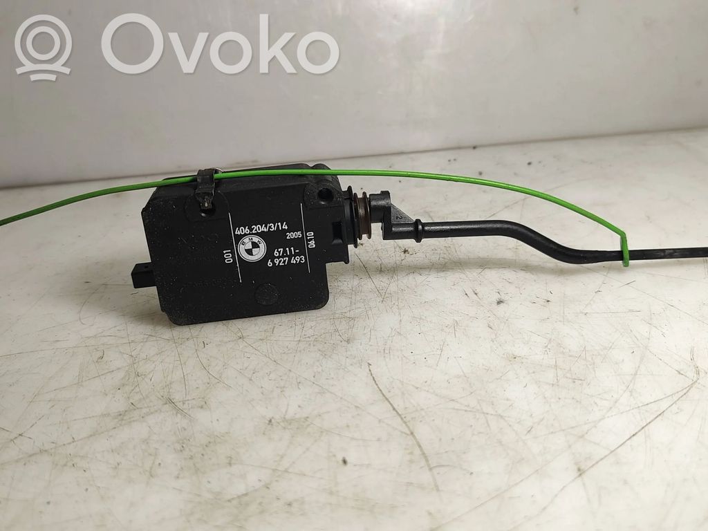BMW X3 E83 Fuel tank cap lock motor 