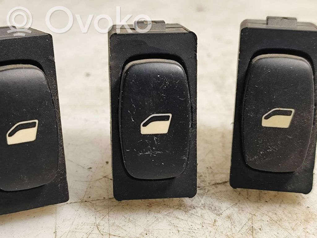 Peugeot 407 Electric window control switch 