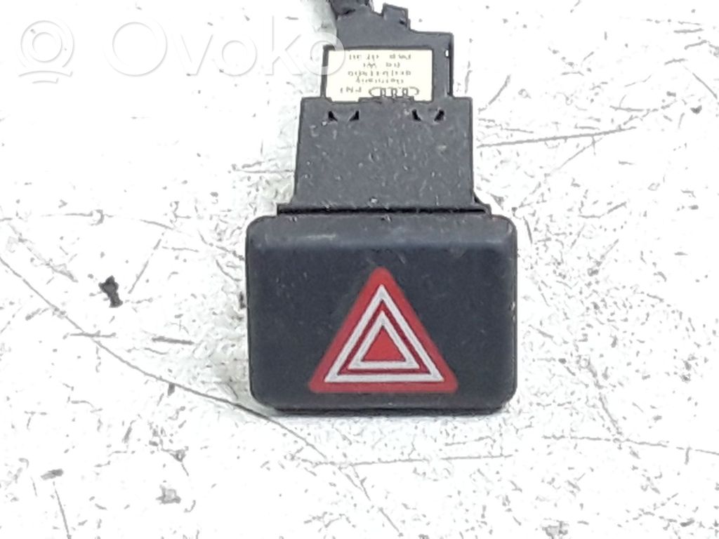 Audi A4 S4 B6 8E 8H Botón interruptor de luz de peligro 