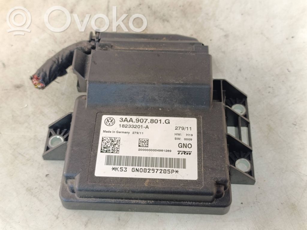Volkswagen PASSAT B7 Hand brake control module 