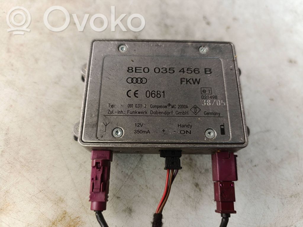 Audi A4 S4 B7 8E 8H Antenos stiprintuvas 