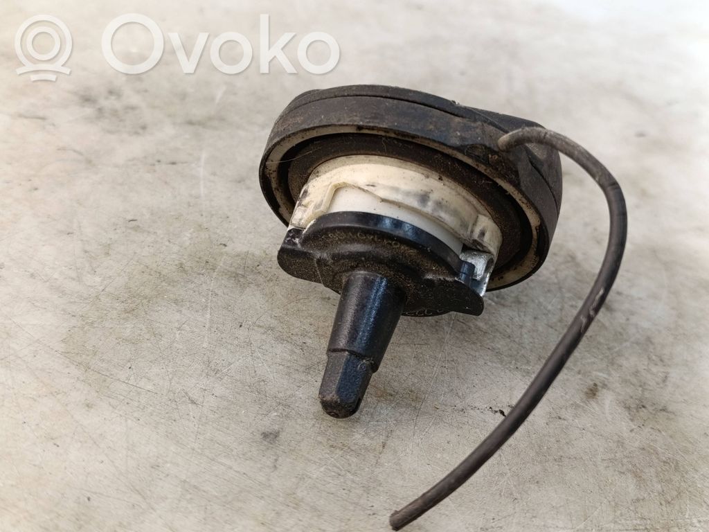 BMW 5 F10 F11 Einfülldeckel für den Kraftstofftank 