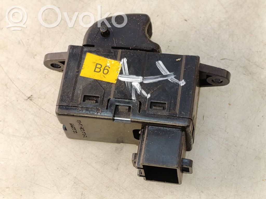 Daewoo Nubira Electric window control switch 