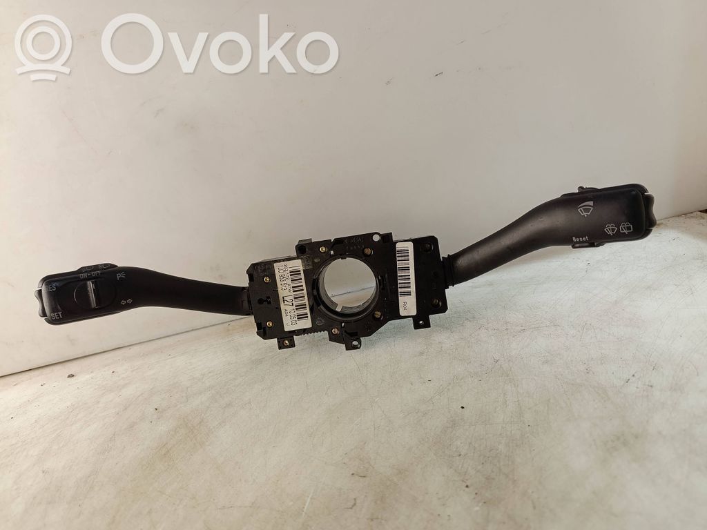 Volkswagen PASSAT B5.5 Rokturu komplekts 