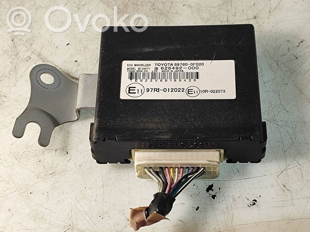 Toyota Corolla Verso AR10 Imobilaizerio valdymo blokas 