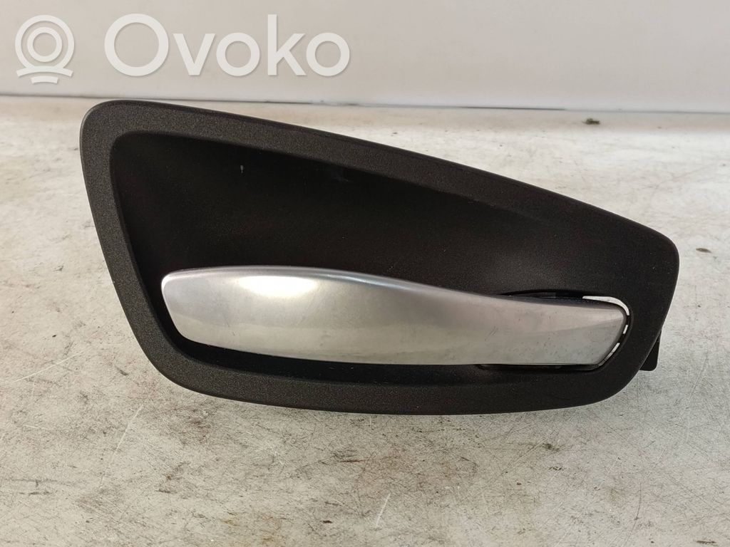 BMW 1 E81 E87 Front door interior handle 