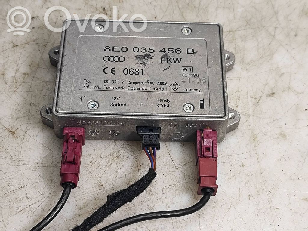 Audi A6 S6 C6 4F Antenos stiprintuvas 