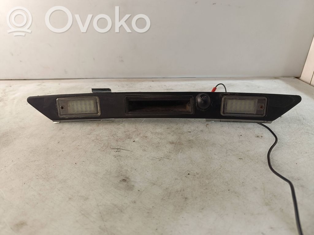 Audi A4 S4 B7 8E 8H Éclairage de plaque d'immatriculation 