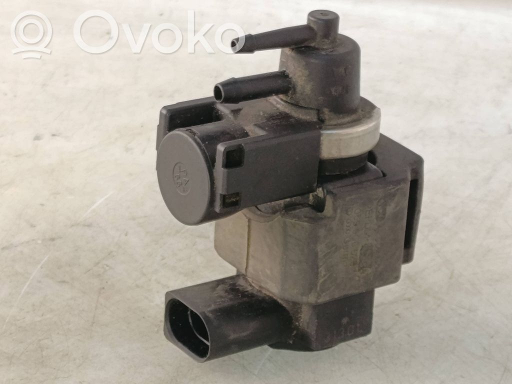 Audi A6 S6 C6 4F Solenoīda vārsts 