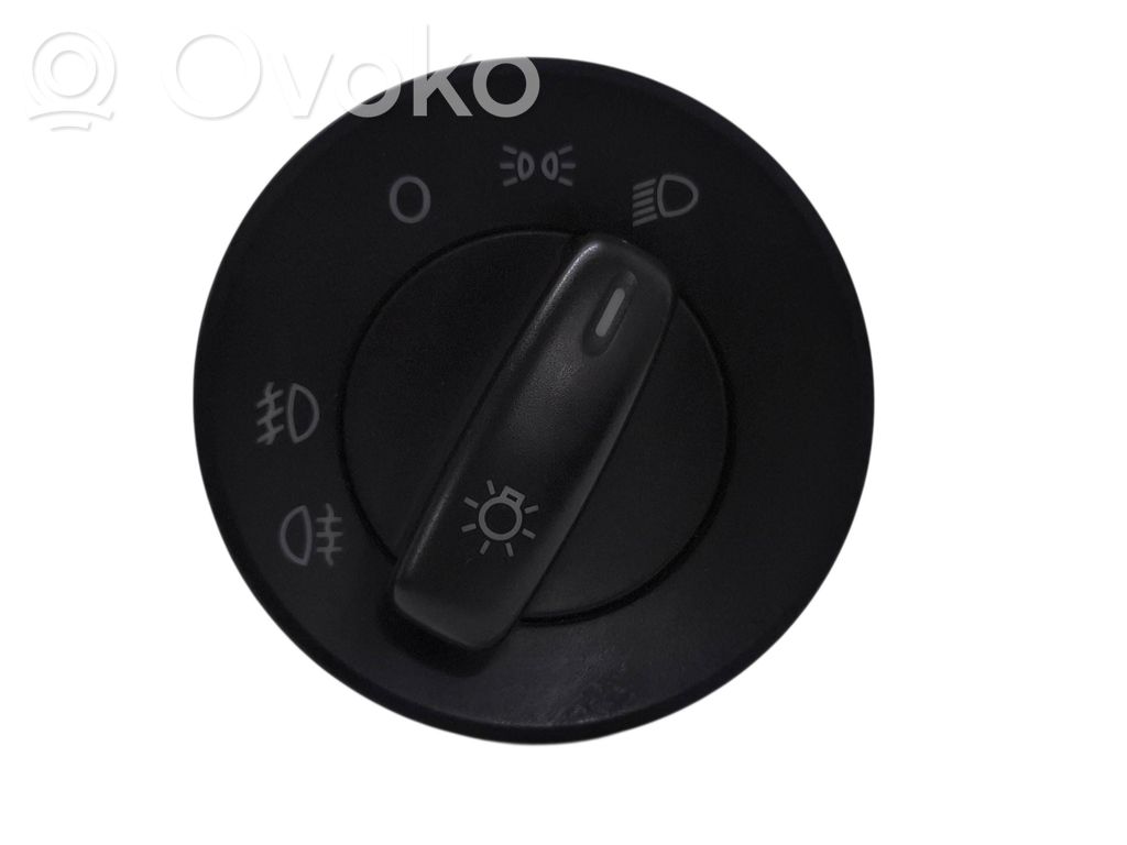 Skoda Octavia Mk2 (1Z) Interruptor de luz 