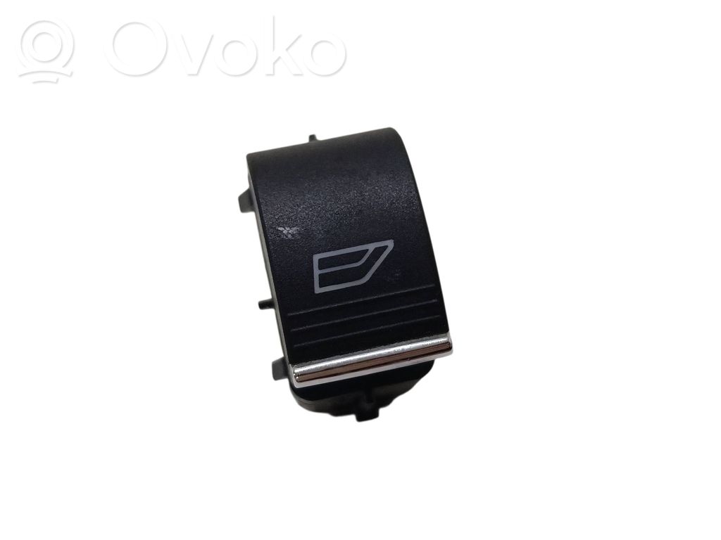 Ford Focus Electric window control switch 