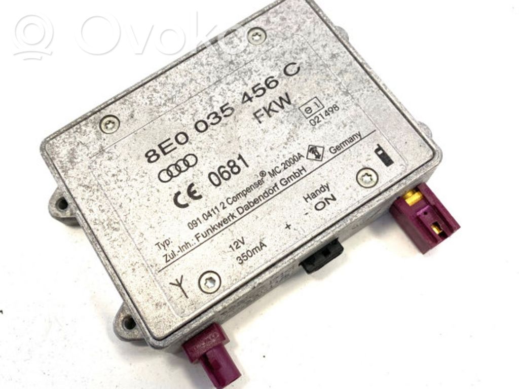 Audi A5 8T 8F Aerial antenna amplifier 