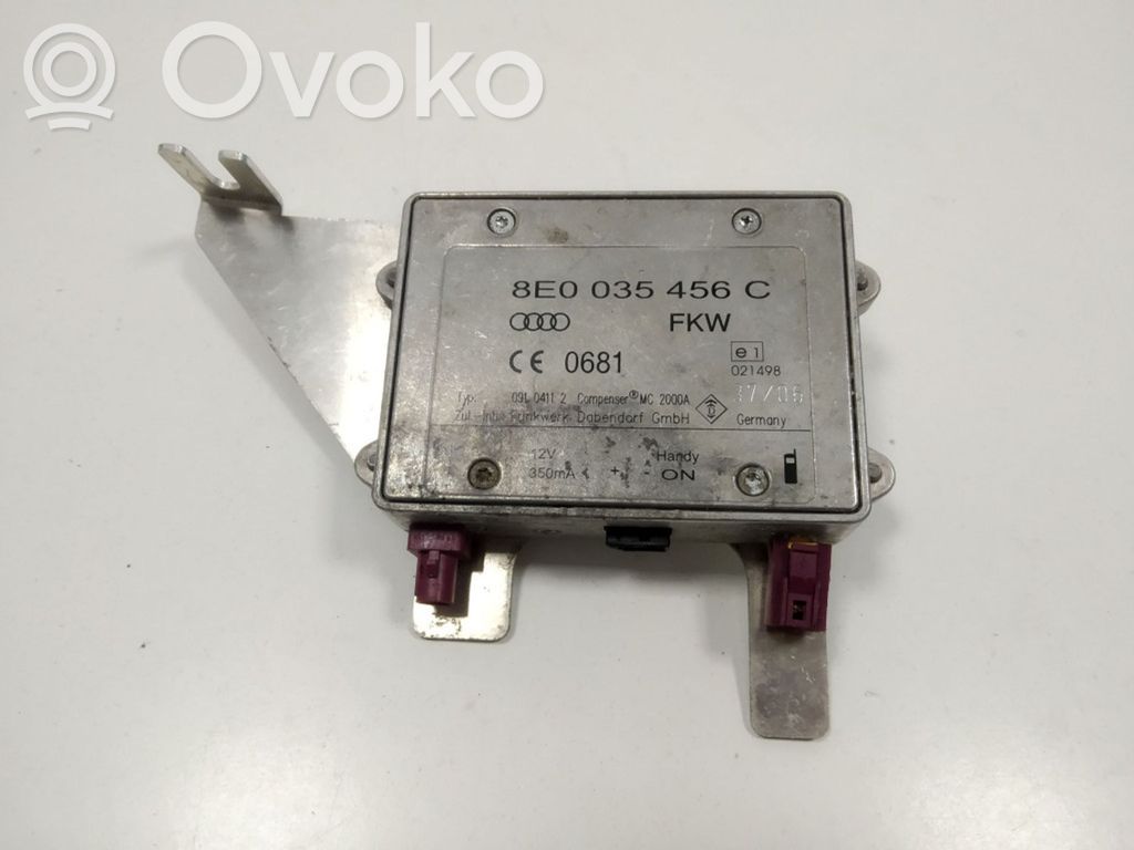 Audi A8 S8 D3 4E Aerial antenna amplifier 