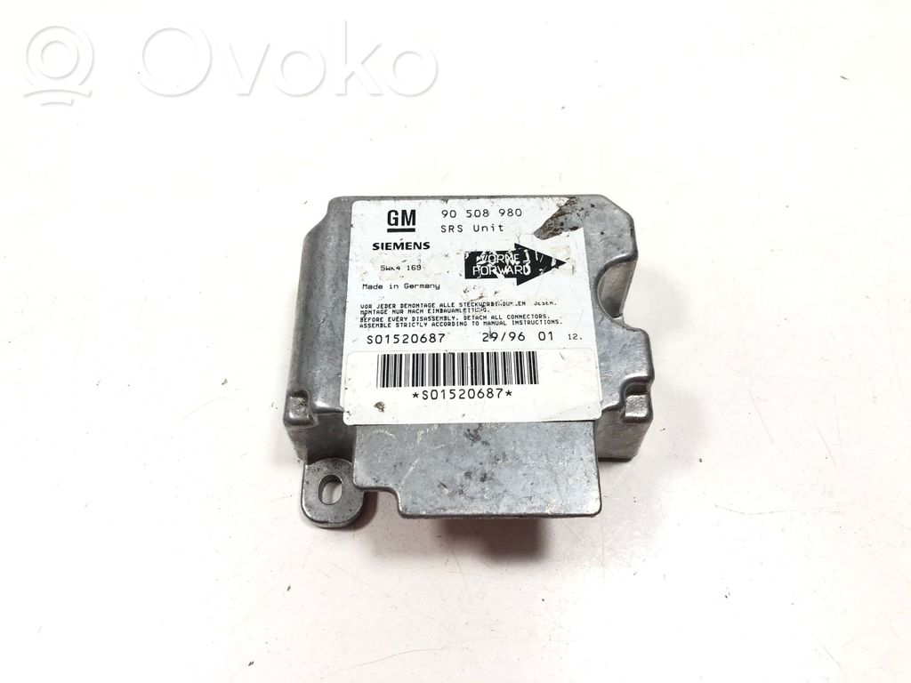 Opel Vectra B Airbag control unit/module 