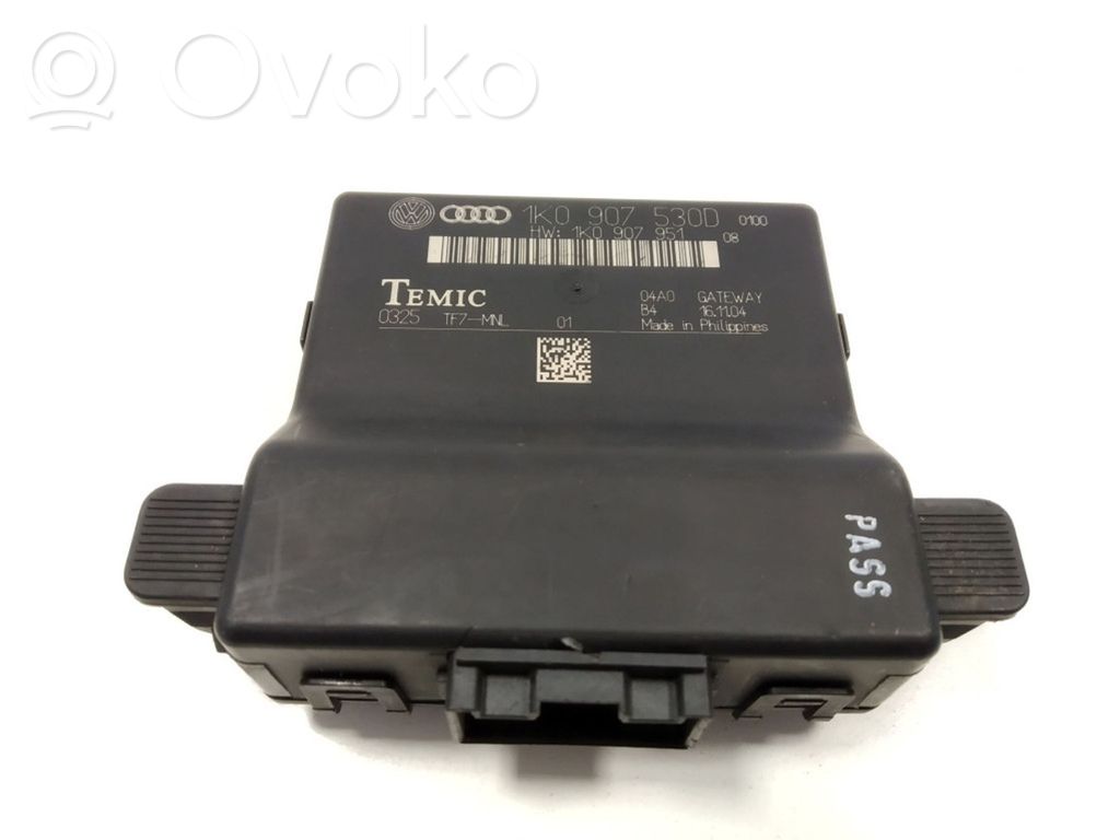 Audi A3 S3 8P Gateway control module 