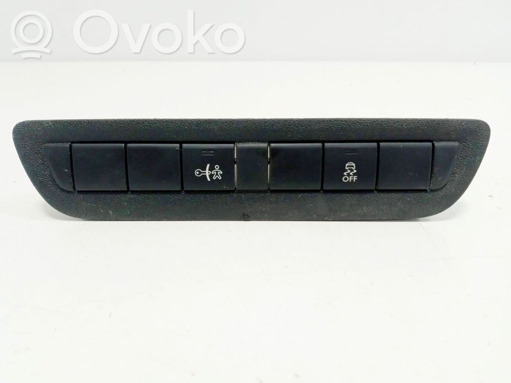 Peugeot 208 I Other switches/knobs/shifts 